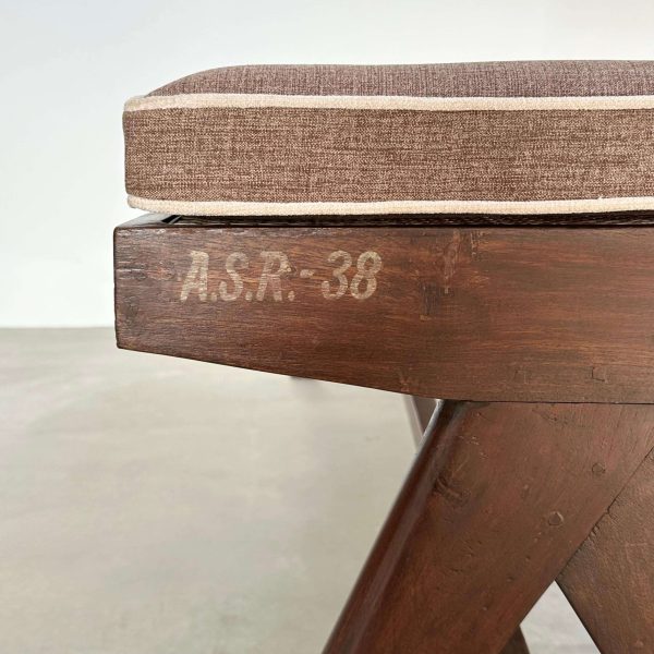 Pierre Jeanneret A Leg Bench, 1950s Chandigarh - Image 2