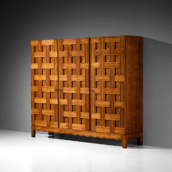 Paolo Buffa Large Highboard or Wardrobe in Chestnut 1940s - Image 3
