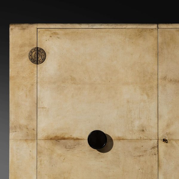 Valzania Grand Armoire in Parchment and Brass - Image 9