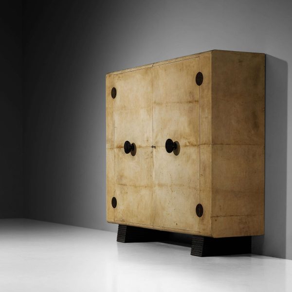 Valzania Grand Armoire in Parchment and Brass - Image 4
